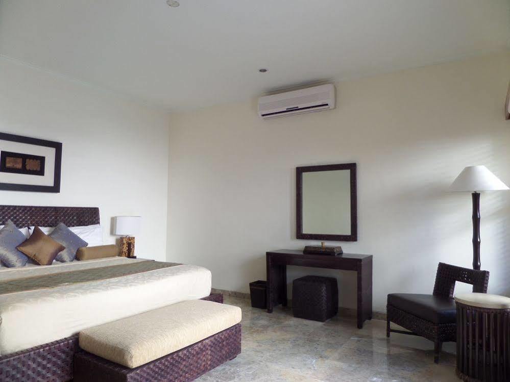 Asri Jewel Villas & Spa Kuta Selatan Екстериор снимка
